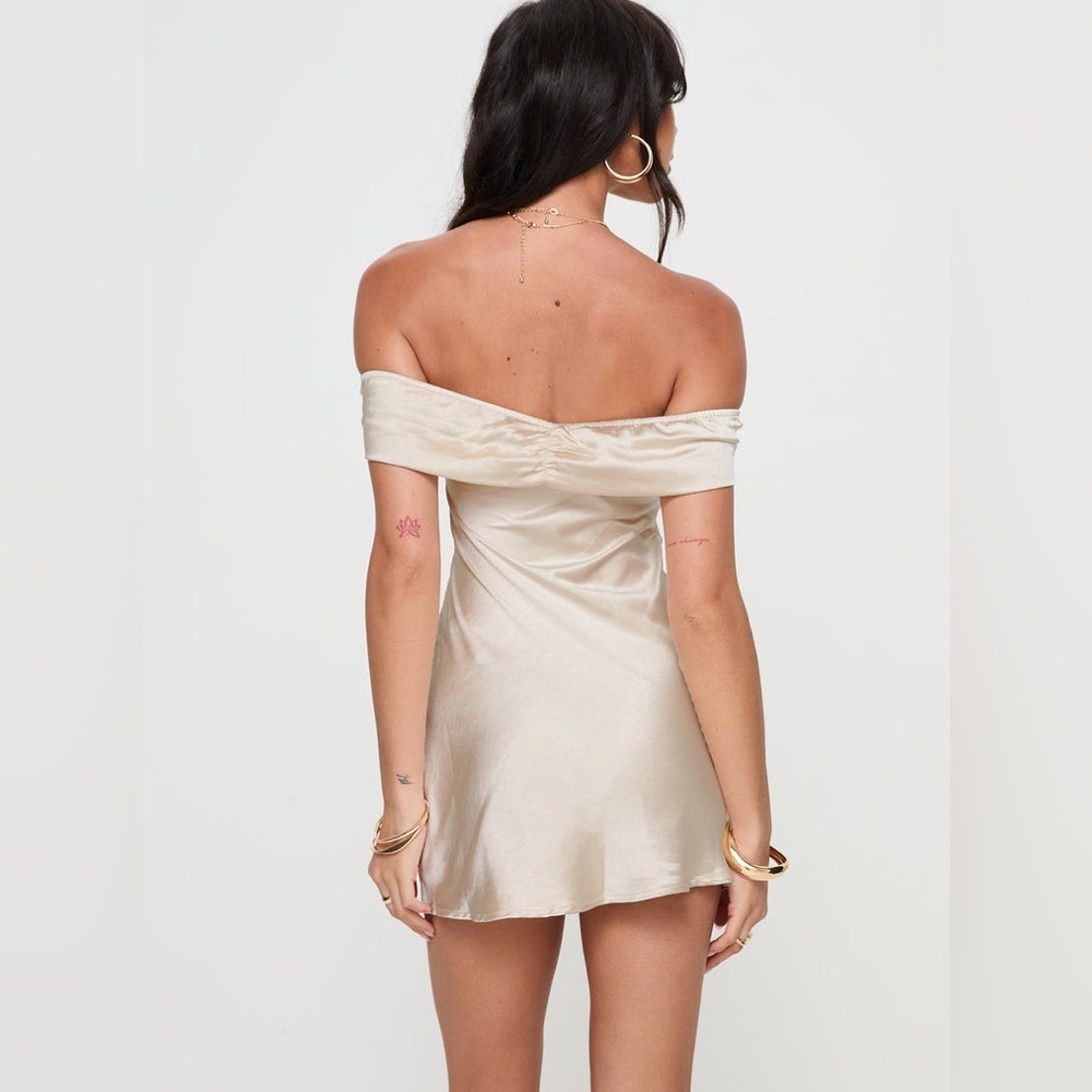 Princess Polly satin off the shoulder mini dress nwot - Picture 3 of 8